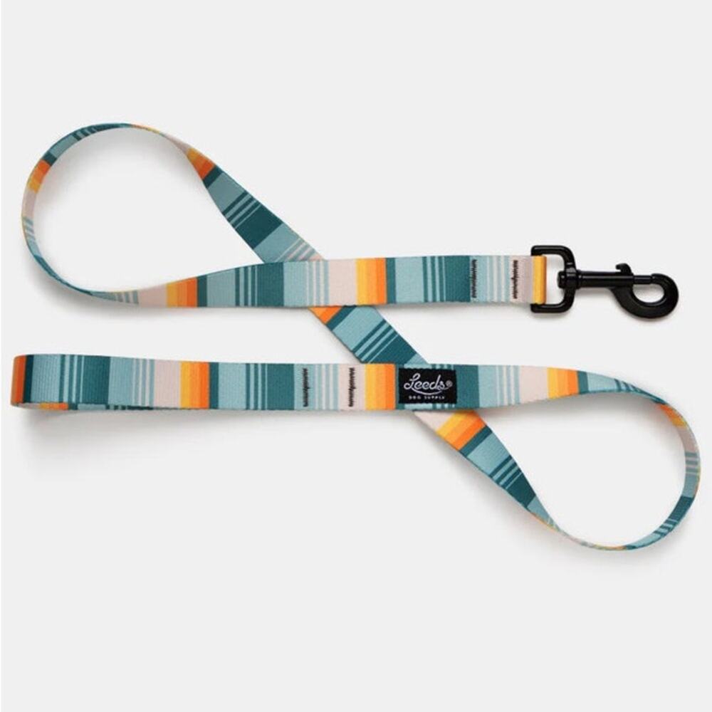 LEEDS Doheny White Blue Stripe Dog Leash Buckle Collar Step Harness $135 Set - Picture 8 of 16